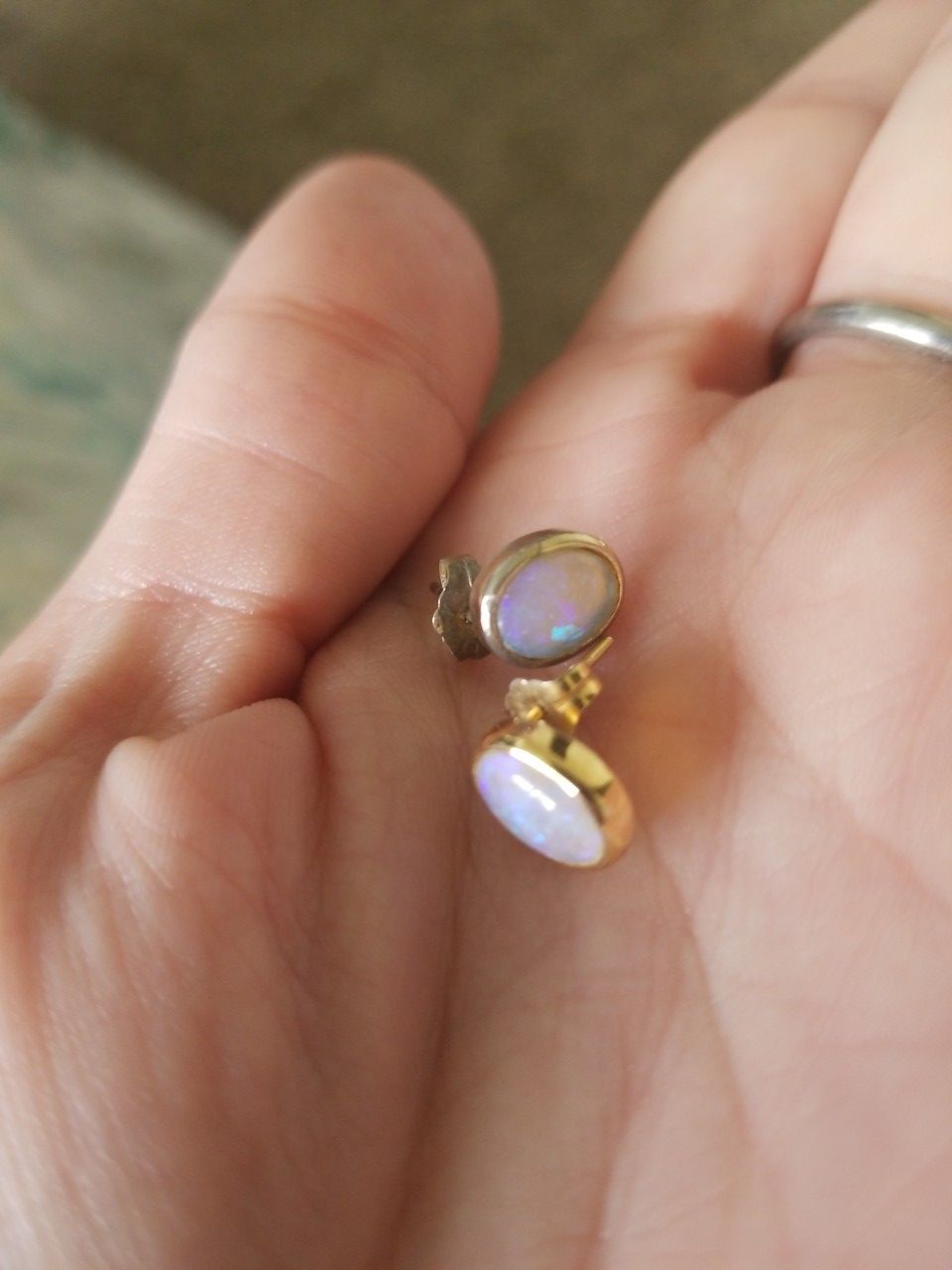 Real opal earrings. .925 gold plated.