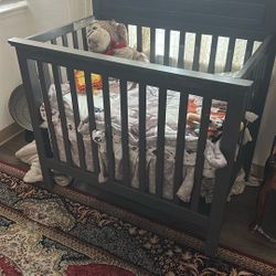 Baby Crib 