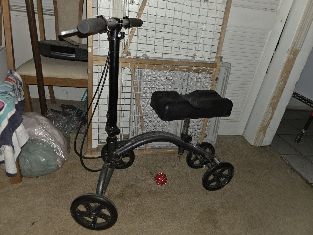 Knee Scooter Only $60