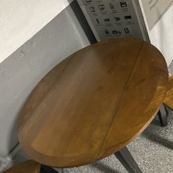 Round Wooden Table Expandable With 2 Chairs 