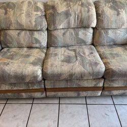 2 pc Sofa set Fabric & Wood $50