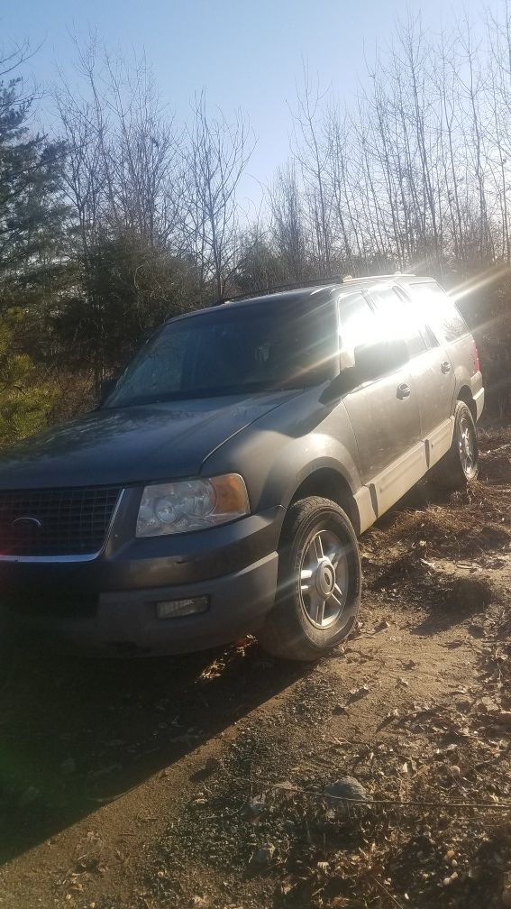 04 Ford expedition parts