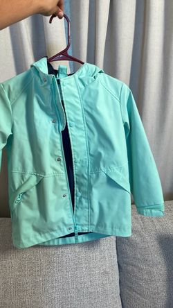 Cat&Jack Girls Rain Jacket (size 5)