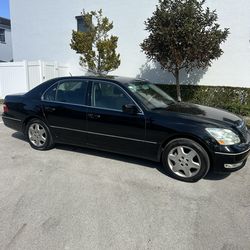 2005 Lexus LS 430