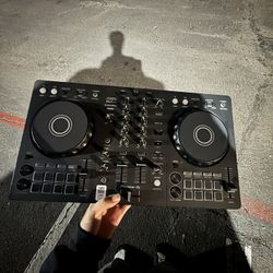 DDJ-FLX4 2-Channel DJ Controller 