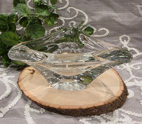 VINTAGE CRYSTAL ART PIECE BY DAUM FRANCE