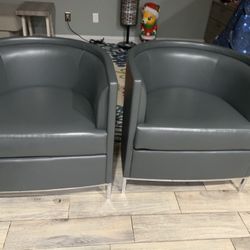 2 small sofas excellent condition asking 125 dls each or set 200 dls 