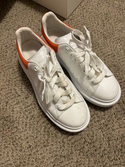 Alexander McQueens Size 9 