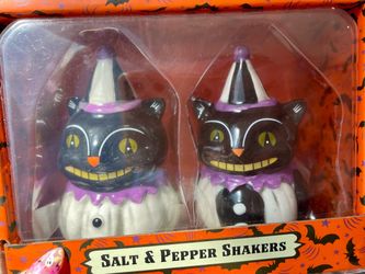 Johanna Parker Retro Style Folk Art Black Cat Clown Peep Salt Pepper Shaker Set