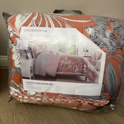 NEW Liz Claiborne 3-Piece Full/Queen Comforter Set!   