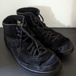 Air Jordan 2 Retro Deconstructed Triple Black 