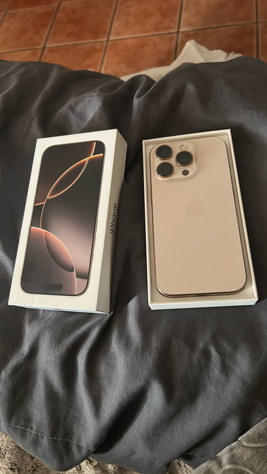 iPhone 16 Pro Gold