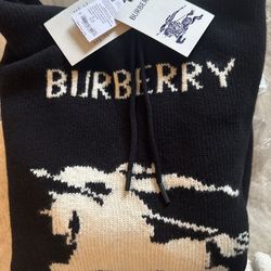 100% REAL BURBERRY KNIT HOODIE  BRAND NEW!  XL 