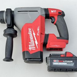 Milwaukee M18 FUEL 18V One Key SDS-Plus 1-1/8 in Rotary Hammer Drill