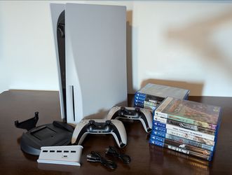 PS5 disc version with games