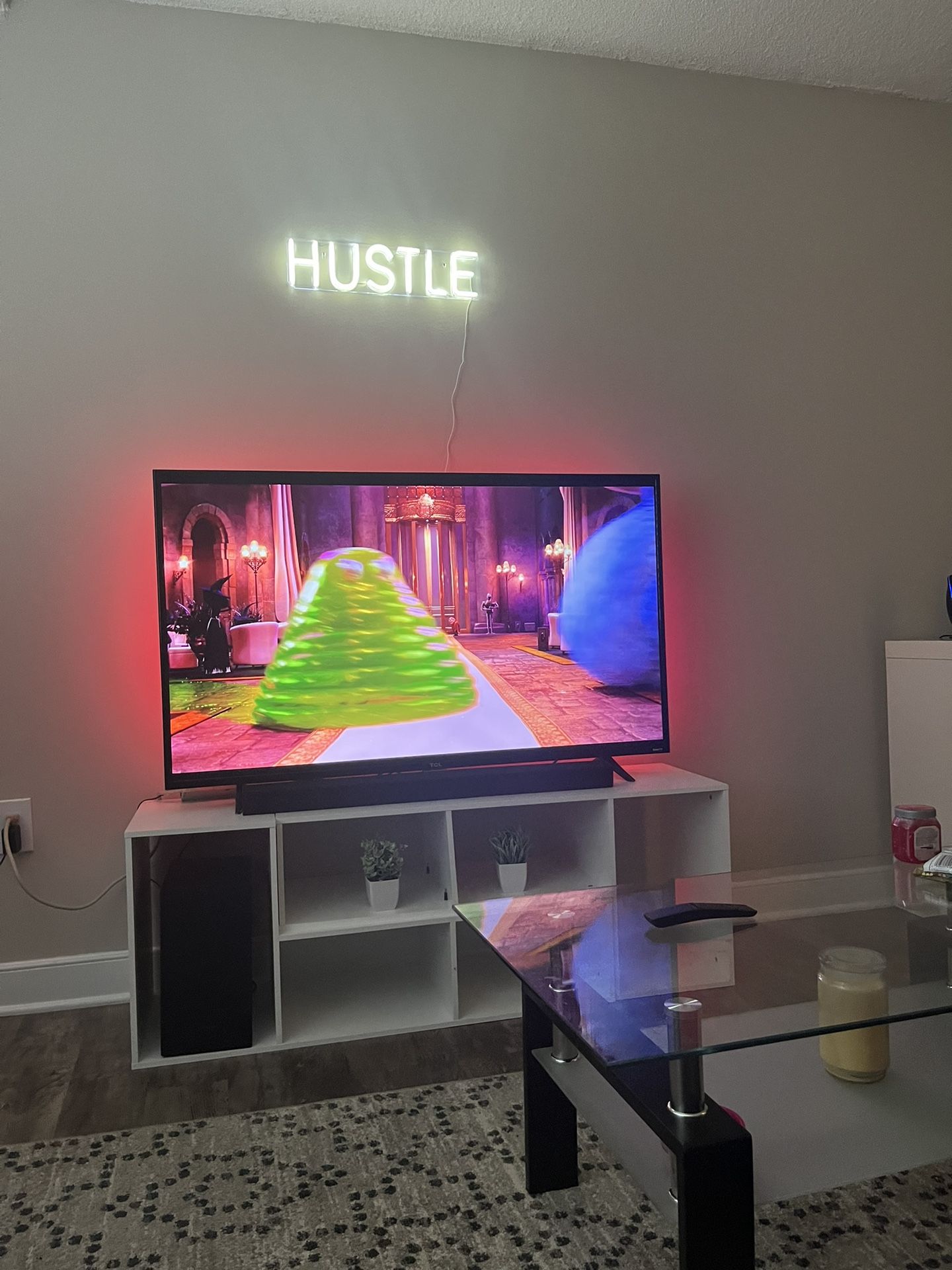 55-inch-tlc-roku-tv-for-sale-in-alexandria-va-offerup
