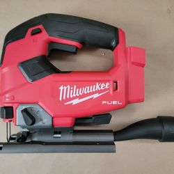 Milwaukee

M18 FUEL 18V Lithium-Ion Brushless Cordless Jig Saw

