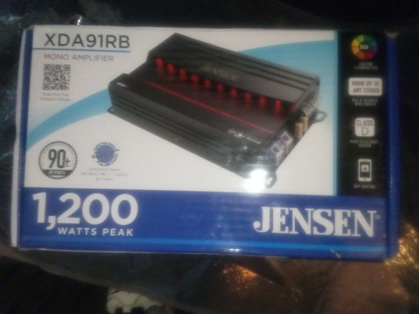 1200 watts JENSEN AMPLIFIER