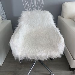 Beautiful Fashion Chair