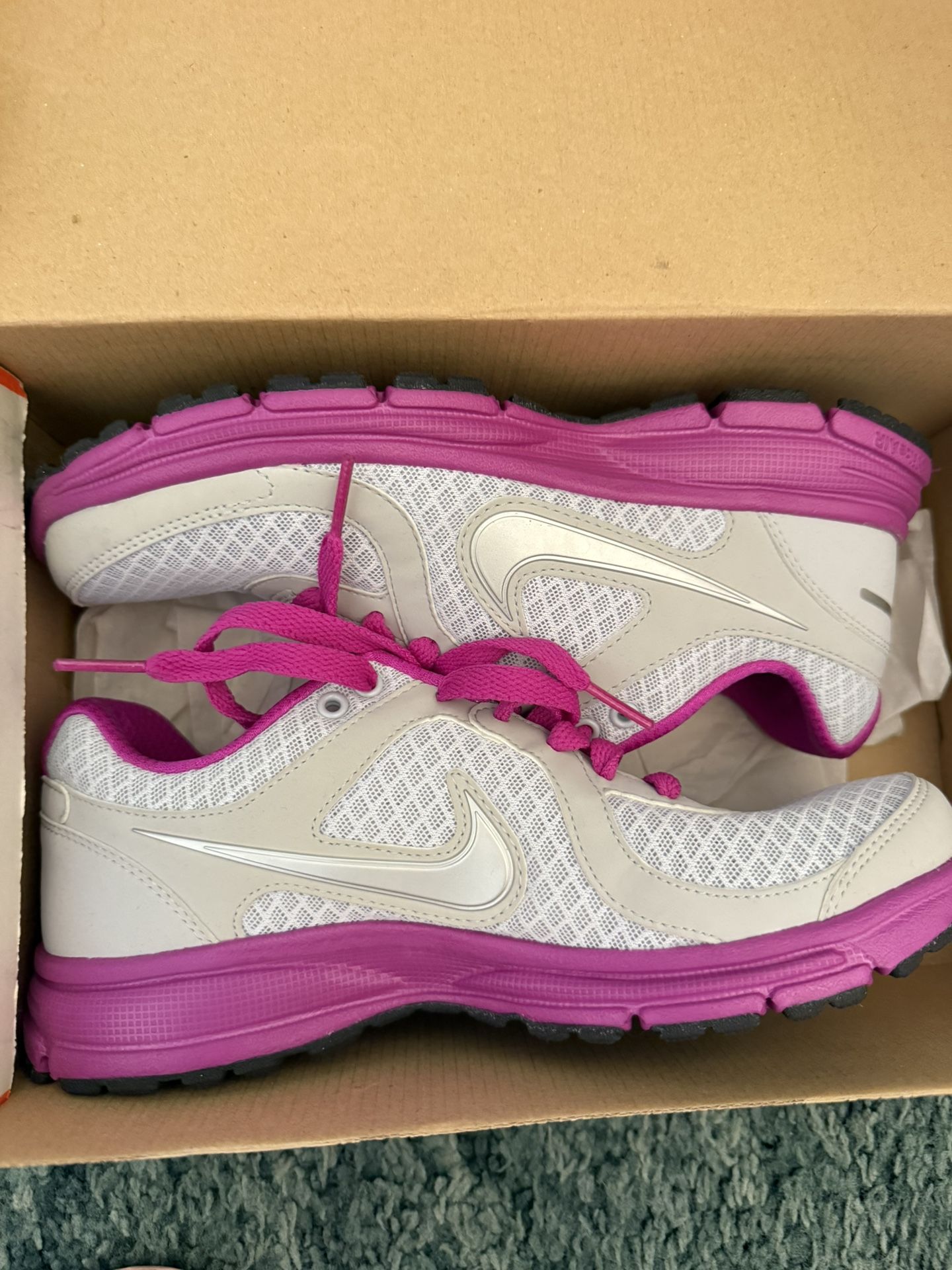 Women’s Nikes