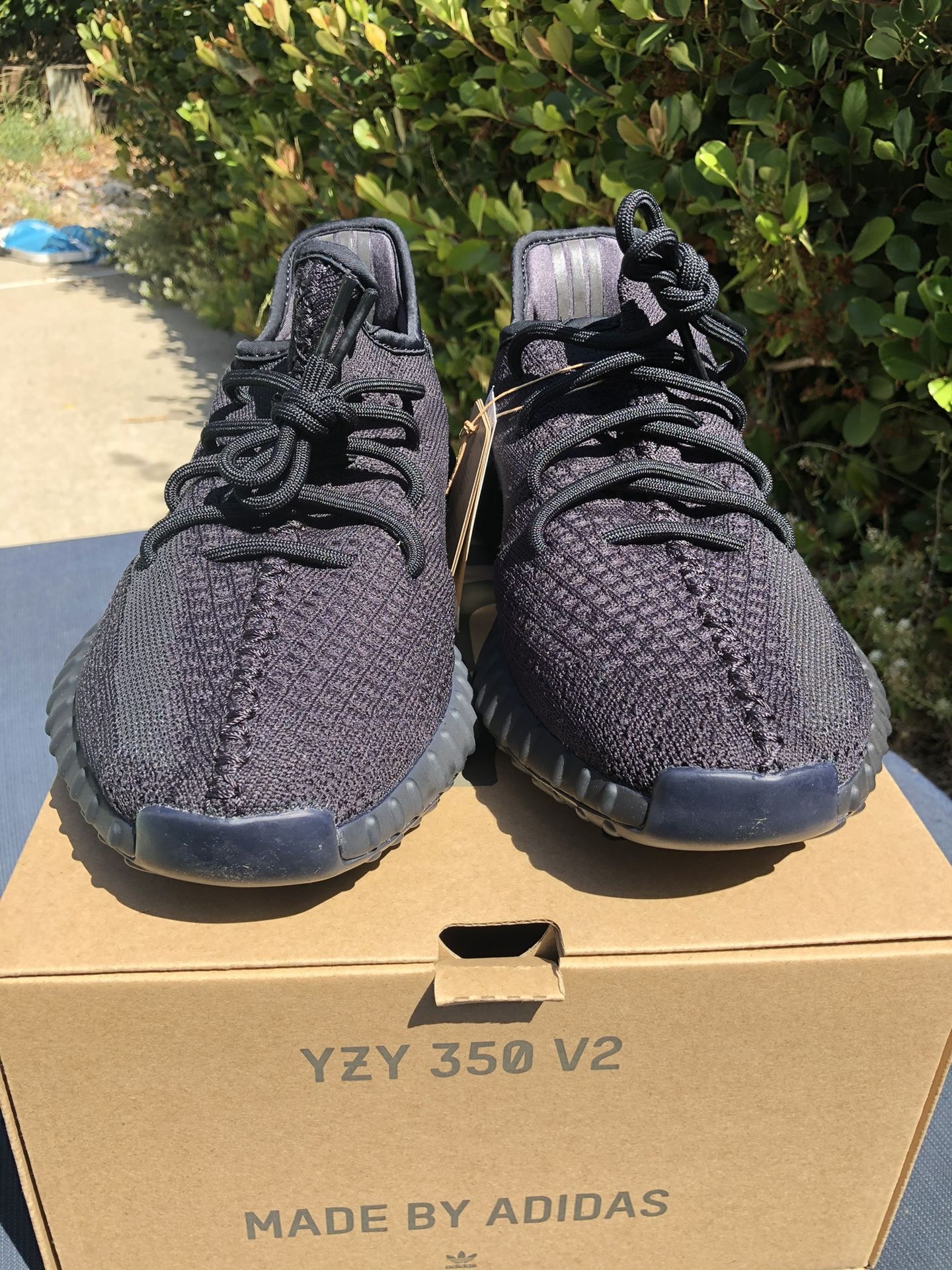 Onyx Triple Black Yeezy Boost 350 V2 Yeezy Boost 350 V2 Onyx