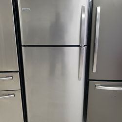 Refrijerador Frijidaire Y Estufa Frijidaire De Gas 