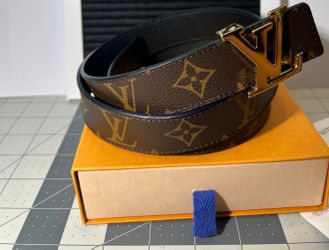 Louis Vuitton Monogram Reversible Belt 80/32 — Gold LV Buckle