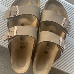 Size 43 Birkenstocks Taupe Color 