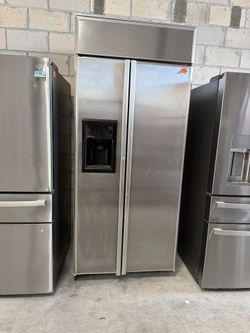 Refrigerator GE 