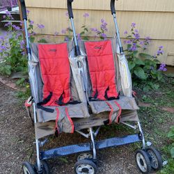 Lightweight, Easy Folding Double Stroller