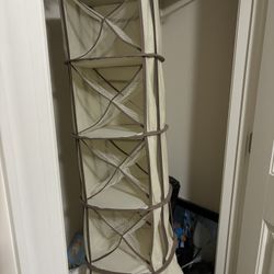 Swiveling Closet Organizer