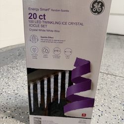 GE LED Twinkling Icicle Set