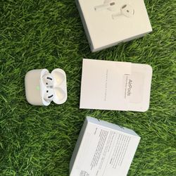 AirPod Gen 4