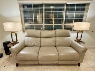 Cindy Crawford Leather Dual Power Reclining Sofa ($1,600 Retail)