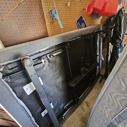 Full Size Adjustable Frame