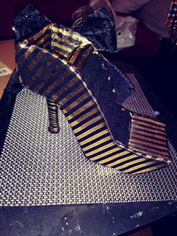 Custom earnings or rings jewelry heels. Please read✌ Tacones hechos a mano por favor leer✌