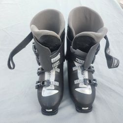 SALOMON SKI BOOTS mens 12.5