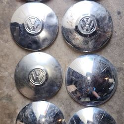 Volkswagen 1970 Hub Caps