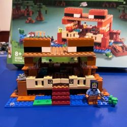 LEGO Minecraft the Frog House