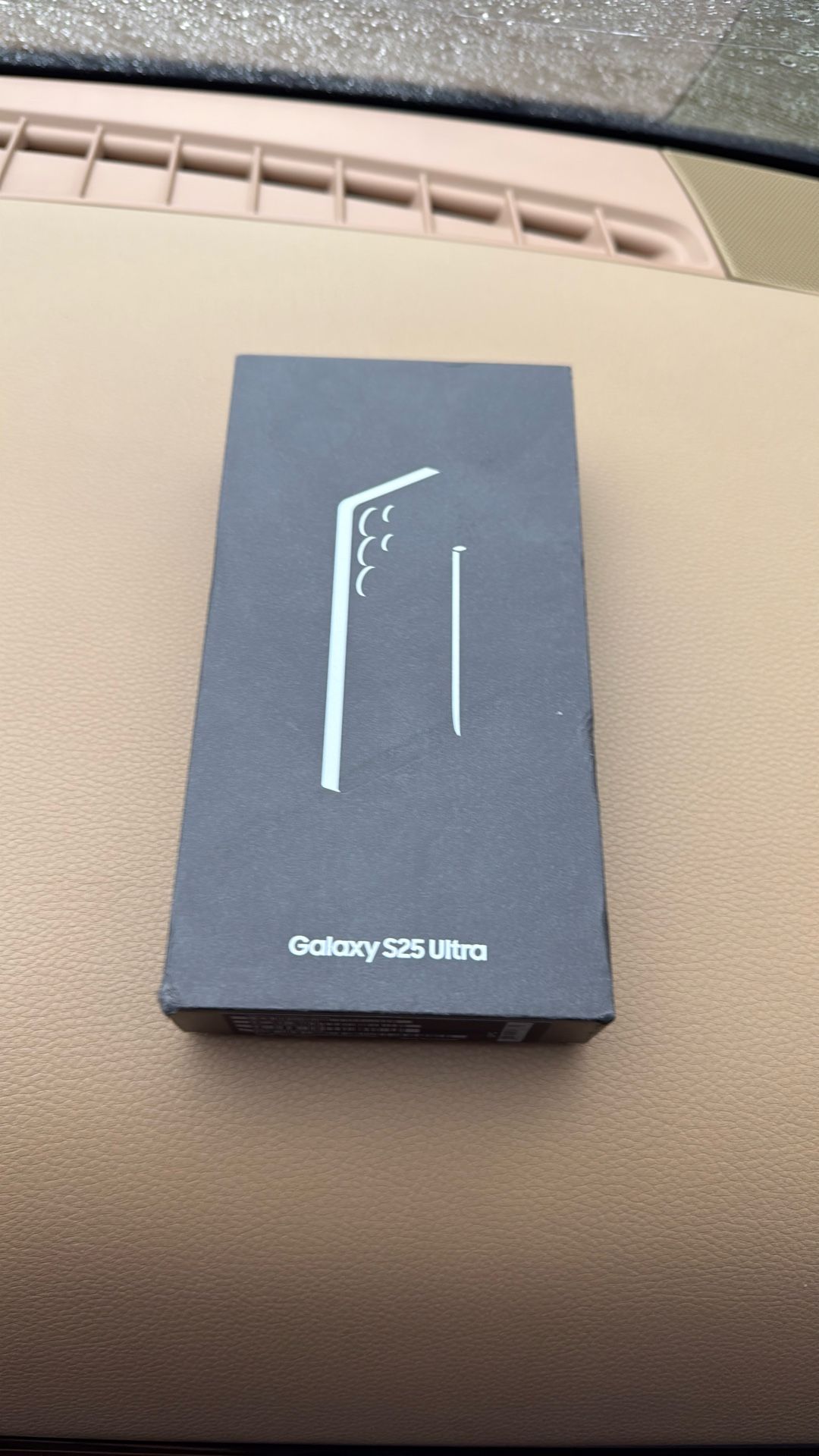 Brand New In Box Galaxy S25 ULTRA