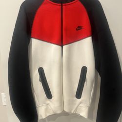 Nike Tech Fleece Full-Zip Hoodie Windrunner Jacket White/Red/Black FZ4709-100 Men’s Size Small NWT