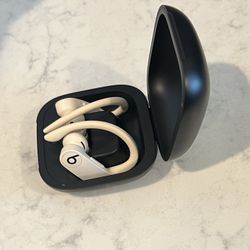 Powerbeats 