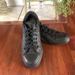 Leather Converse 