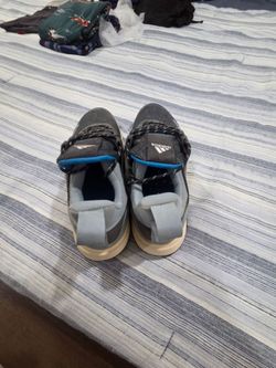 New Mens Addidas Gore-Tex trail running shoes 11.5