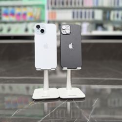 iPhone 15 (Unlocked) (Take It Home In Payments/ llévatelo a casa en pagos) 