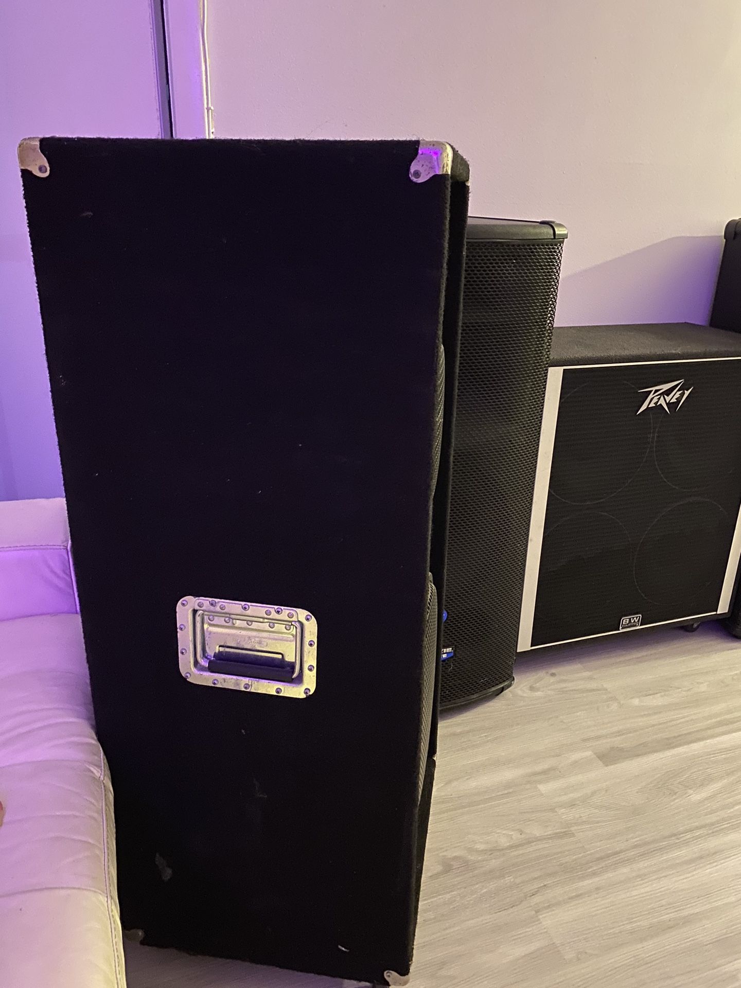 Mackie Speakers , Peavey Speaker Box, Large EV Speaker for Sale in Hollywood, FL OfferUp