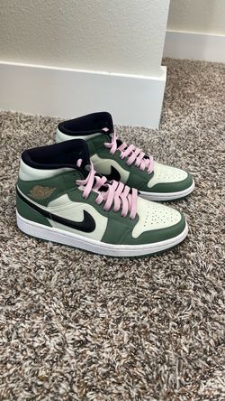 Authentic Air jordan 1 Mid SE Dutch Green