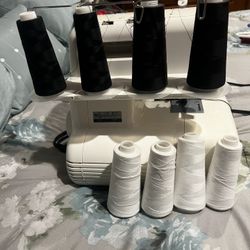 White Superlock  Surger Electronic 2000 ATS