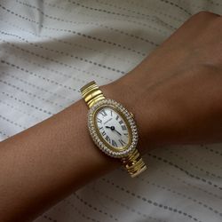 Baignoire Gold with diamonds watch