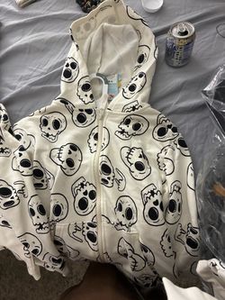 Skull Print Zip-Up Hoodie